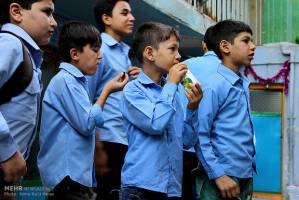  مشکل ثبت نام کودکان افغانی در مدارس پابرجا است