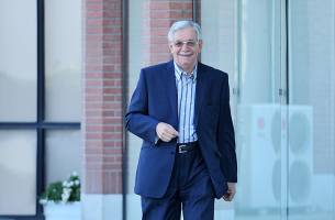 مخالفت بخش خصوصی و دولت با دو نرخی شدن بنزین