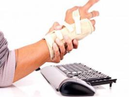 نرمش های کاهش خستگی درکار با کامپیوتر