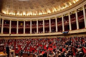 پارلمان فرانسه رفع تحریم های روسیه را خواستار شد