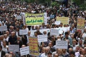 حمایت از کالای ایرانی و تعیین مزد عادلانه