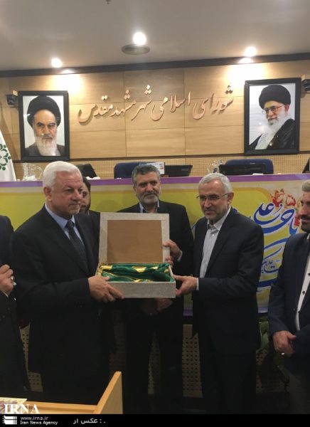  مقاومت ایران عزت را به مسلمانان بازگرداند