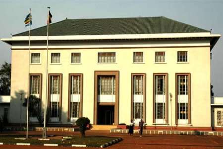 دادگاه اوگاندا پنج مظنون تروریستی را به حبس ابد محکوم کرد
