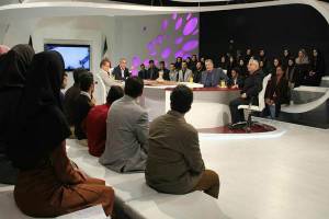 بررسی علل و عوامل پرخاشگری و ناشکیبایی در «غیرمحرمانه»