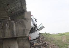 تصادف روی پل سامیان با نجات عجیب سرنشینان