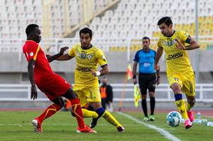 شاید بازیکنانم فردا بازی نکنند