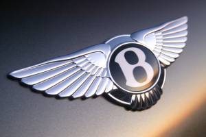 حفظ ارامش و رانندگی با Bentley’s Continental Flying Spur 