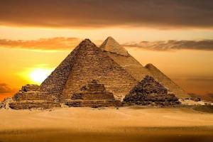 هرم بزرگ جیزه در مصر