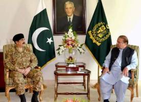 فرمانده ارتش پاكستان خواستار حل فوري تنش هاي مربوط به اسناد پاناما شد