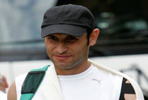 یحیی گل‌محمدی به نشست خبری نرسید 