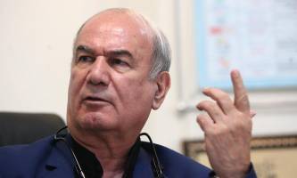 گمانه‌زنی‌ها را رد می‌کنم