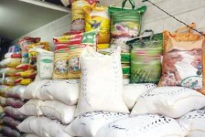 تجار برنج پاکستانی در تهران و مشهد دفتر می‌زنند