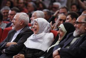 خنده ظریف و همسرش/عکس