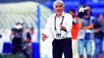 برد 4 -1 تضمینی برای صعود ما نیست 