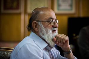 ما وکیل خانواده کودک جان باخته در پارک کوهسار هستیم