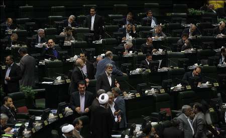موافقت مجلس با یک فوریت طرح نسخ برخی از قوانین در حوزه مالیات