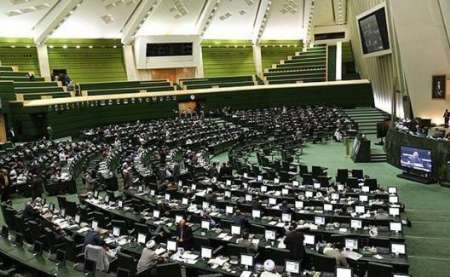 تذکر کتبی 68 نماینده برای جلوگیری از ورود تروریست ها به کشور