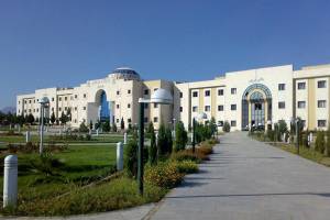 سیاست وزارت علوم اتمام پروژه های عمرانی است