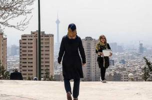 انتقاد از بازنمایی چهره غیرواقعی زن ایرانی