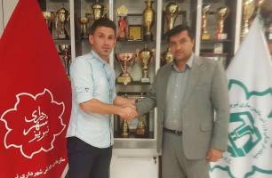 ماشین سازی تبریز یک مدافع جدید جذب کرد