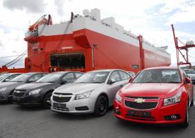 اعمال محدودیت‌‌های جدید برای واردات خودروهای لوکس