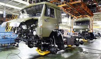 توقف تولید چند خودروی سنگین