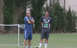 رنگی بالاتر از تیم ملی نیست