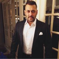 تیپ متفاوت سلمان خان در اکران «سلطان»! + عکس