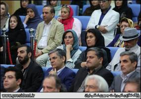 مهتاب کرامتی در ضیافت افطار رییس جمهور! + عکس