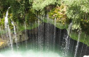 آشنایی آبشار آب ملخ