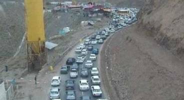 ترافیک پرحجم و سنگین در خروجی کلانشهرها و محورهای منتهی به استان‌های خزری