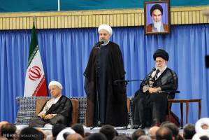 ایران با تمام توان از ملت های مظلوم و حرم های اهل بیت دفاع می کند