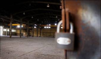 پشت بنگاه‌های اقتصادی را خالی کردند...