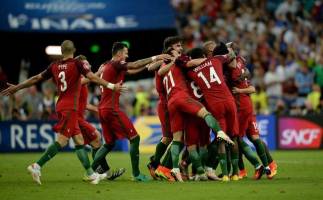 پرتغال با قهرمانی در اروپا تاریخ‌ساز شد