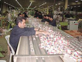 برخورد با فروشندگان سیگار بدون پروانه