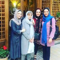 منا فرجاد در کنار بازیگران زن معروف! + عکس