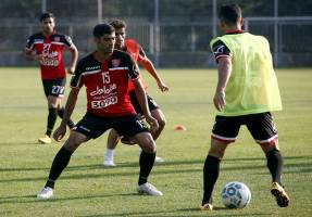 توقف پرسپولیس مقابل خونه به خونه