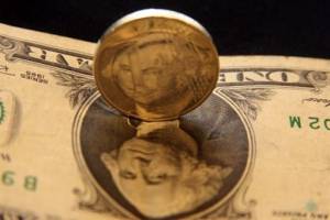 بهای انواع ارز در بازار روز دوشنبه