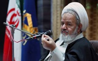 دلیل ریزشهای پس از انقلاب شفاف شدن مواضع رهبری است