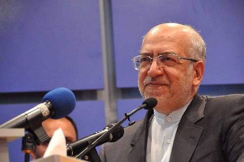 نعمت‌زاده تمام قد در مقابل صادرکنندگان