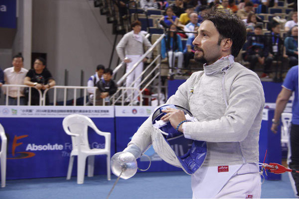 هر چند که مدال نگرفت اما قهرمان ایران شد 