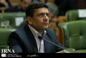 شهردار درباره تخلف در معاملات حمل و نقل و ترافیک پاسخگو باشد