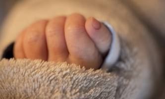 زن 63 ساله استرالیایی بچه دار شد