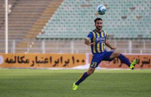 حق با کمالوند است