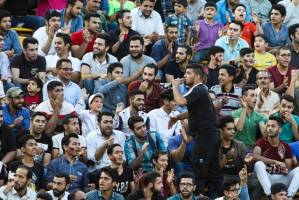 آغاز لیگ دسته یک فوتبال با دو بازی