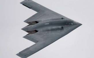 ورود جنگنده های «B-2» آمریکا به  جزیره گوام