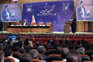 نهاوندیان: اشتغال زایی نیازمند دمیدن روح کارآفرینی و تشویق روحیه ابتکار است