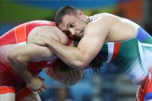 کمیل قاسمی به نیمه نهایی المپیک صعود کرد