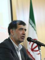 درخواست یک فعال سیاسی از مسئولان ارشد نظام