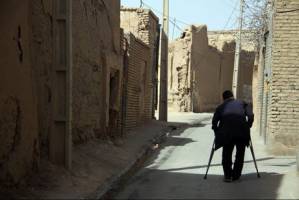 ضرورت گسترش مراکز درمانی در مناطق حاشیه‌ای